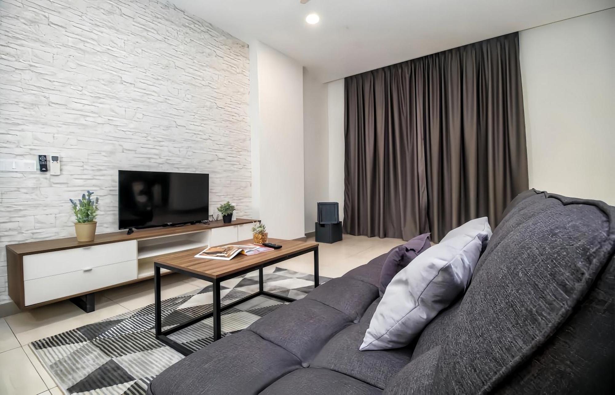 The Octagon Ipoh Apartment Exterior photo