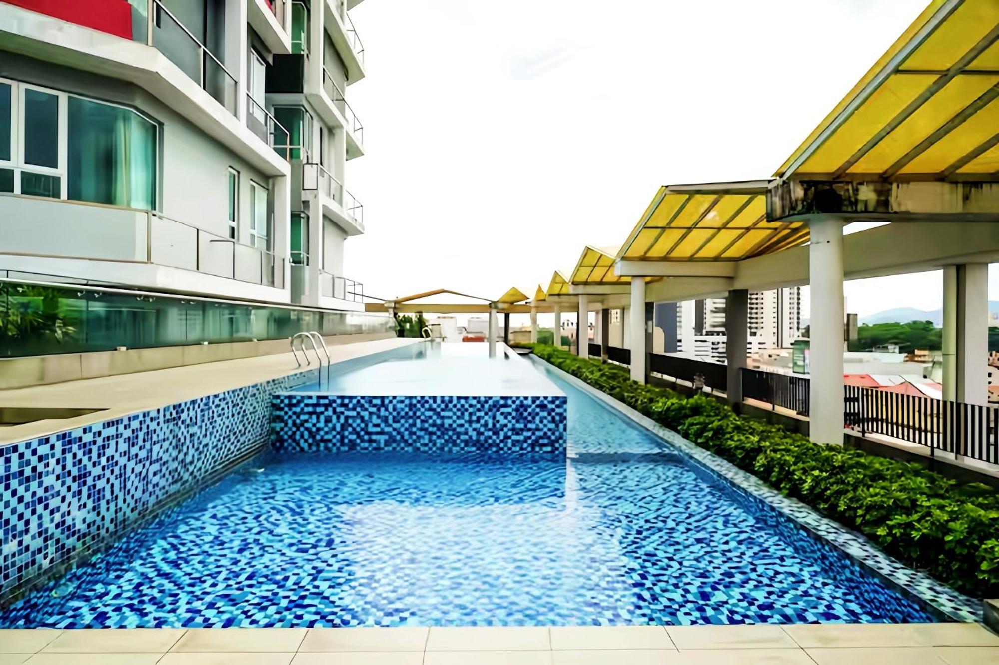 The Octagon Ipoh Apartment Exterior photo